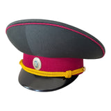 Postsowjetisches ukrainisches Militäroffiziersuniform-Metallabzeichen mit Schirmmütze