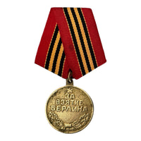 Echte sowjetische Medaille der UdSSR für die Eroberung Berlins am 2. Mai 1945